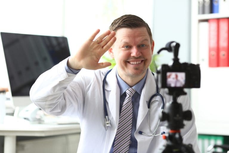 Telepresença: saiba o que é e qual sua importância junto à telemedicina
