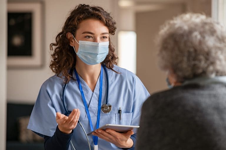 Prescrição de enfermagem: o que é, como fazer e exemplos
