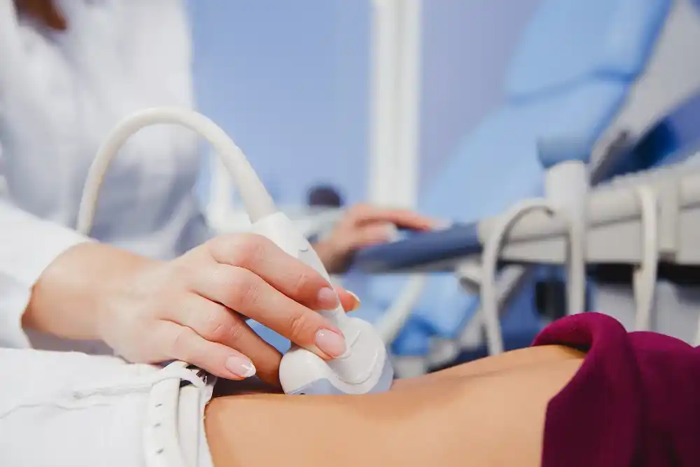 Exame Doppler para análise da aorta e artérias renais em paciente